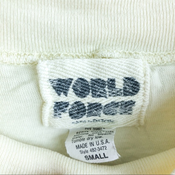 Vintage pastel yellow single stitch mock neck tee - Picture 3 of 3